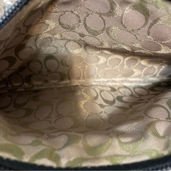 COACH SOHO BLACK LEATHER WRISTLET - Picture 4 of 5